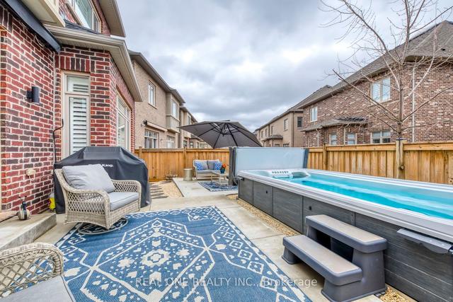 3182 Millicent Ave, House detached with 4 bedrooms, 5 bathrooms and 4 parking in Oakville ON | Image 29