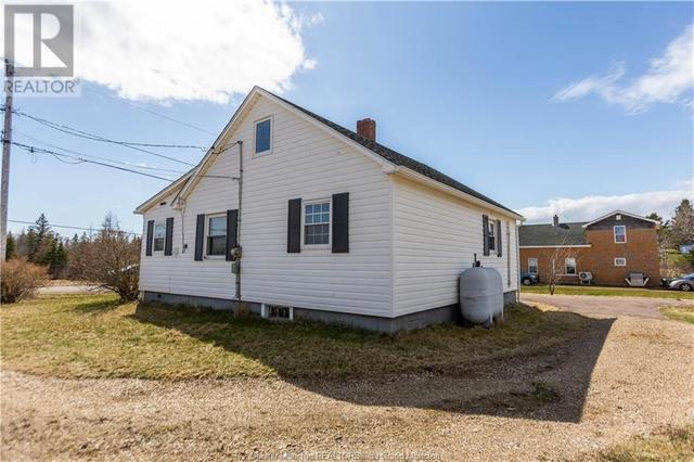 77 Fairfield, House detached with 3 bedrooms, 1 bathrooms and null parking in Sackville NB | Image 32
