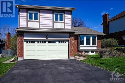 121 Larkin Drive, House detached with 4 bedrooms, 2 bathrooms and 4 parking in Ottawa ON | Card Image