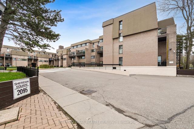 188 - 2095 Roche Crt, Townhouse with 3 bedrooms, 2 bathrooms and 1 parking in Mississauga ON | Image 12
