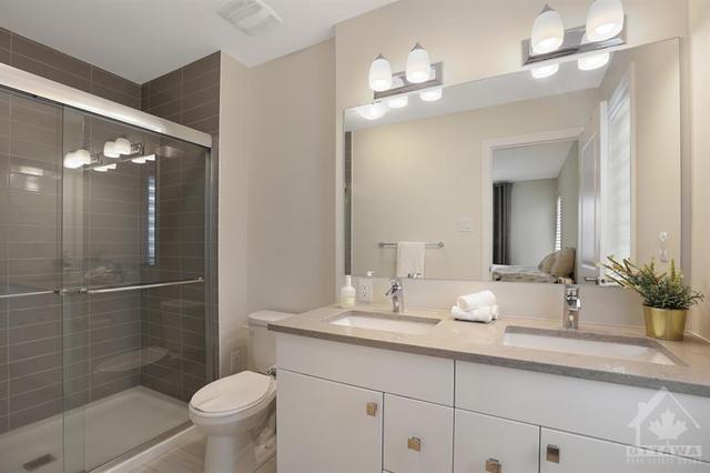 500 Escapade Private, Townhouse with 4 bedrooms, 3 bathrooms and 4 parking in Ottawa ON | Image 17