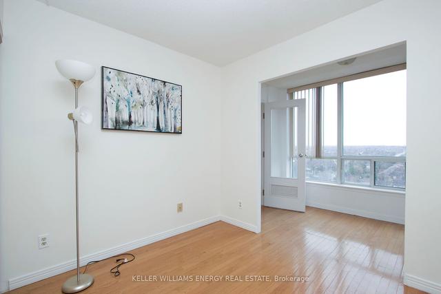 1104 - 711 Rossland Rd E, Condo with 2 bedrooms, 2 bathrooms and 1 parking in Whitby ON | Image 7