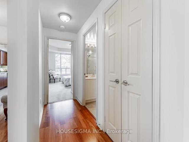 309 - 485 Rosewell Ave, Condo with 2 bedrooms, 2 bathrooms and 1 parking in Toronto ON | Image 11