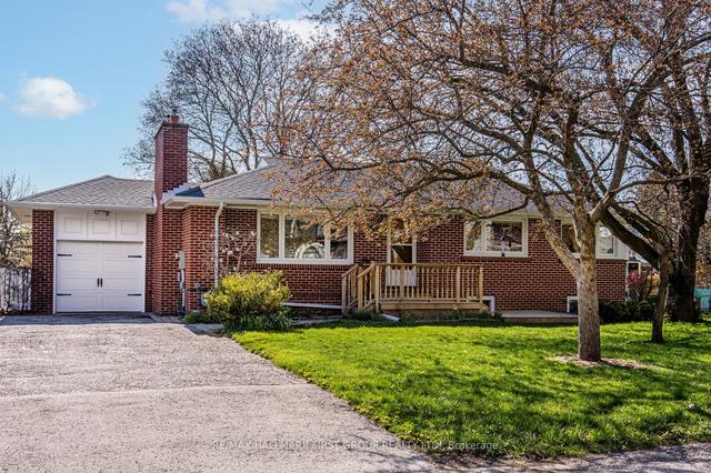 5102 Wixson St, House detached with 3 bedrooms, 1 bathrooms and 7 parking in Pickering ON | Image 1
