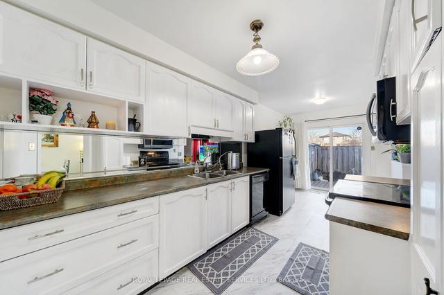 502 Barton St, Townhouse with 3 bedrooms, 3 bathrooms and 2 parking in Hamilton ON | Image 8