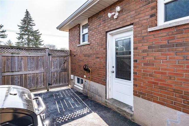 1313 Fisher Avenue, House detached with 3 bedrooms, 1 bathrooms and 2 parking in Burlington ON | Image 27