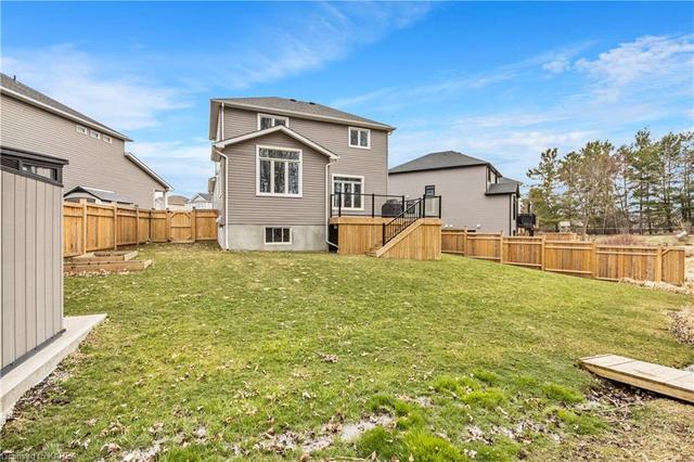 1640 Brookedayle Avenue, House detached with 3 bedrooms, 2 bathrooms and 6 parking in Kingston ON | Image 36