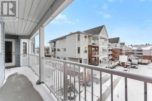 3415, - 3415 Hawksbrow Point Nw, Condo with 2 bedrooms, 1 bathrooms and 1 parking in Calgary AB | Image 23