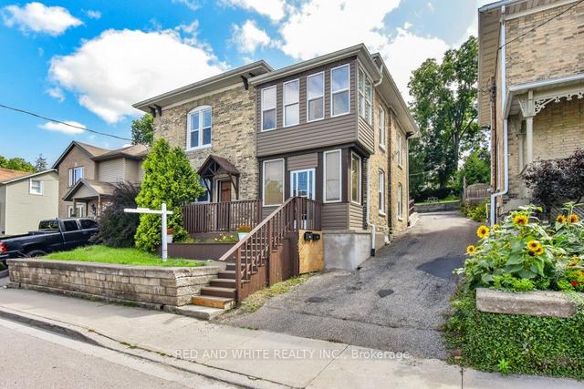 100 Queen St W, House detached with 4 bedrooms, 2 bathrooms and 3 parking in Cambridge ON | Image 23