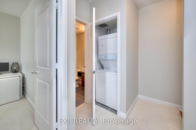 6 - 11 Town Centre Crt, Townhouse with 2 bedrooms, 2 bathrooms and 1 parking in Toronto ON | Image 17