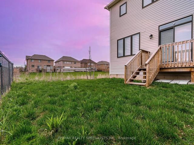 9 - 7789 Kalar Rd, Townhouse with 3 bedrooms, 3 bathrooms and 3 parking in Niagara Falls ON | Image 26