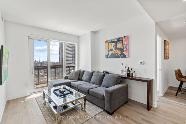 3104 - 39 Roehampton Ave, Condo with 2 bedrooms, 2 bathrooms and 1 parking in Toronto ON | Image 4