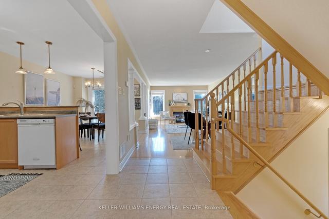 27 Tracey Crt, House detached with 3 bedrooms, 3 bathrooms and 5 parking in Whitby ON | Image 34
