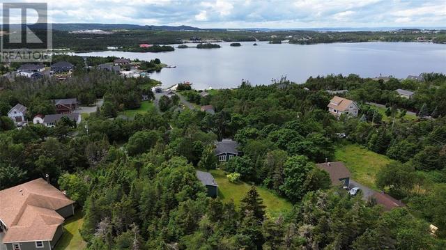 271 Three Island Pond Road, House detached with 2 bedrooms, 1 bathrooms and null parking in Paradise NL | Image 37