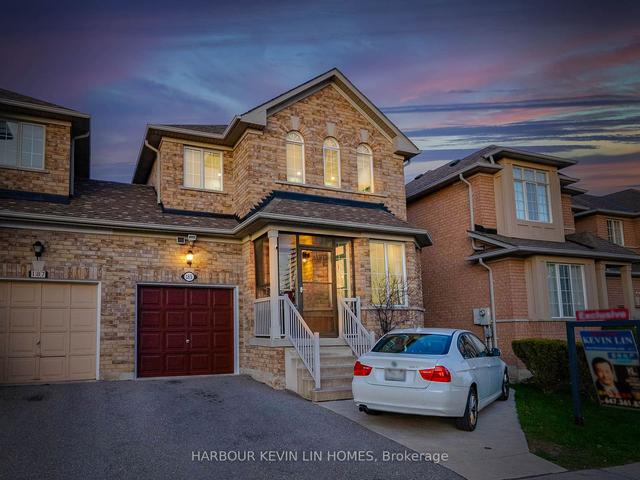 185 Red Maple Rd, House attached with 3 bedrooms, 4 bathrooms and 3 parking in Richmond Hill ON | Image 1