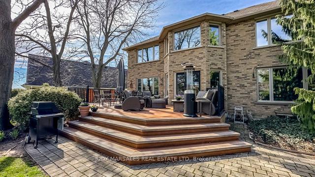 1100 Crofton Way, House detached with 4 bedrooms, 5 bathrooms and 6 parking in Burlington ON | Image 28