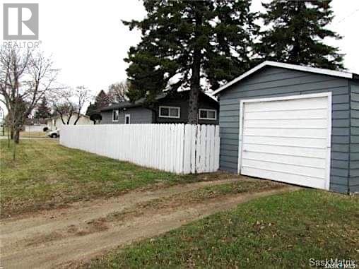 454 Montreal Avenue S, House detached with 3 bedrooms, 2 bathrooms and null parking in Saskatoon SK | Image 34