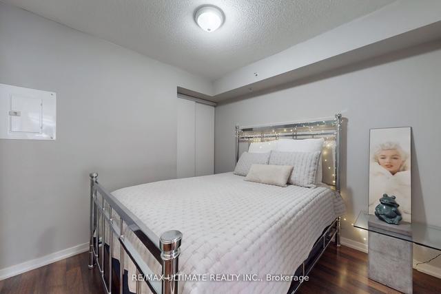 906 - 20 Joe Shuster Way, Condo with 1 bedrooms, 1 bathrooms and 0 parking in Toronto ON | Image 15