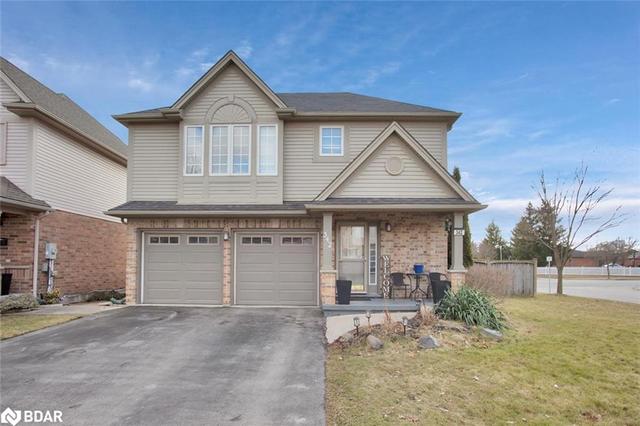 342 South Leaksdale Circle, House detached with 3 bedrooms, 3 bathrooms and 6 parking in London ON | Image 1