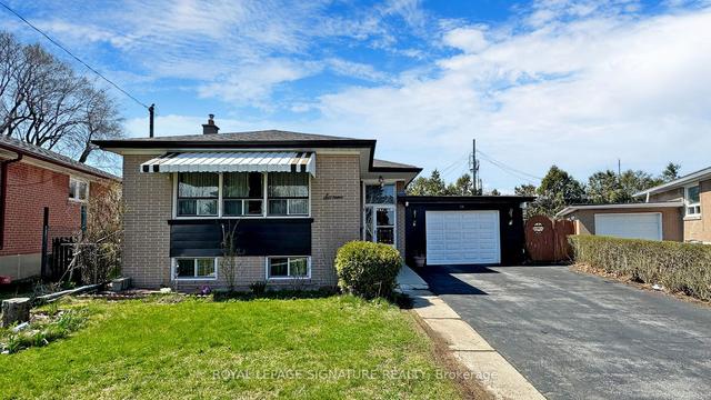 16 Armada Crt, House detached with 3 bedrooms, 3 bathrooms and 7 parking in Toronto ON | Image 12