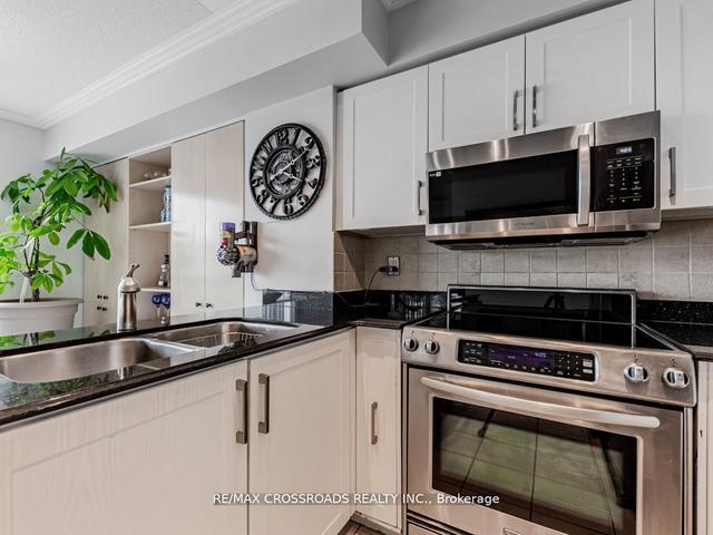 302 - 5 Emerald Lane, Condo with 2 bedrooms, 2 bathrooms and 2 parking in Vaughan ON | Image 15