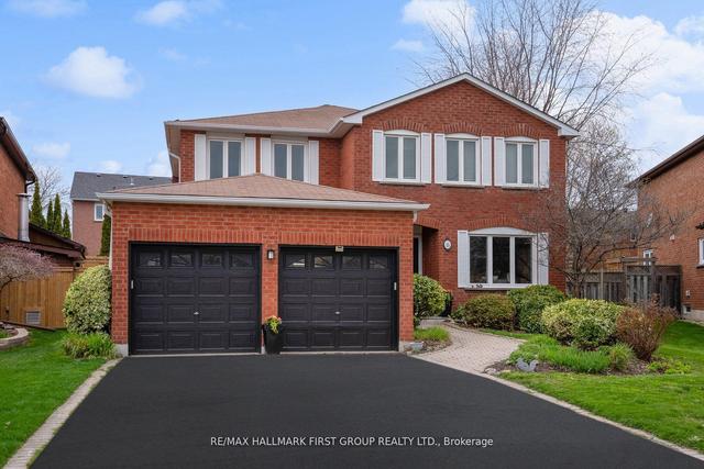 8 Bowes Garden Crt, House detached with 5 bedrooms, 4 bathrooms and 6 parking in Toronto ON | Image 1