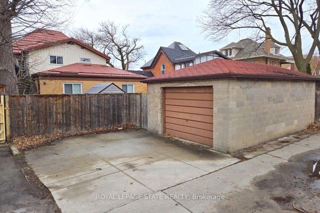275 Herkimer St, House detached with 3 bedrooms, 3 bathrooms and 4 parking in Hamilton ON | Image 32