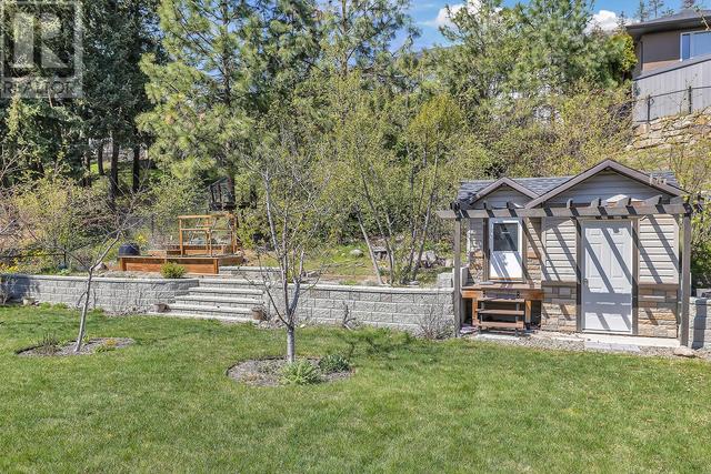 2406 Cobblestone Road, House detached with 5 bedrooms, 3 bathrooms and 2 parking in West Kelowna BC | Image 36