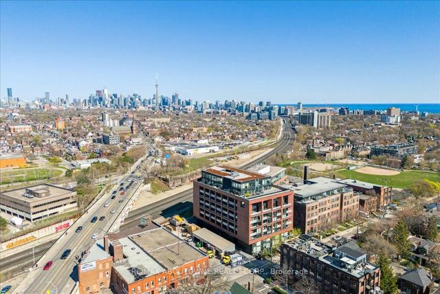 ph2 - 383 Sorauren Ave, Condo with 2 bedrooms, 2 bathrooms and 1 parking in Toronto ON | Image 29