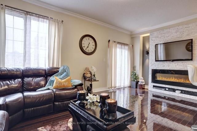 644 Lott Cres, House semidetached with 4 bedrooms, 4 bathrooms and 3 parking in Milton ON | Image 6