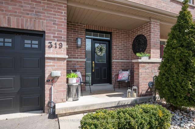 319 Hobbs Cres, House attached with 3 bedrooms, 3 bathrooms and 2 parking in Milton ON | Image 35