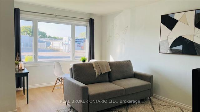 1245 Trafalgar St, House detached with 2 bedrooms, 2 bathrooms and 3 parking in London ON | Image 29