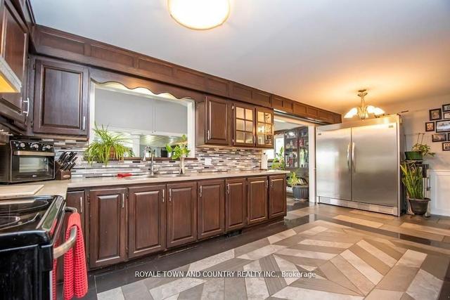 1183 Heights Rd N, House detached with 4 bedrooms, 2 bathrooms and 10 parking in Kawartha Lakes ON | Image 35