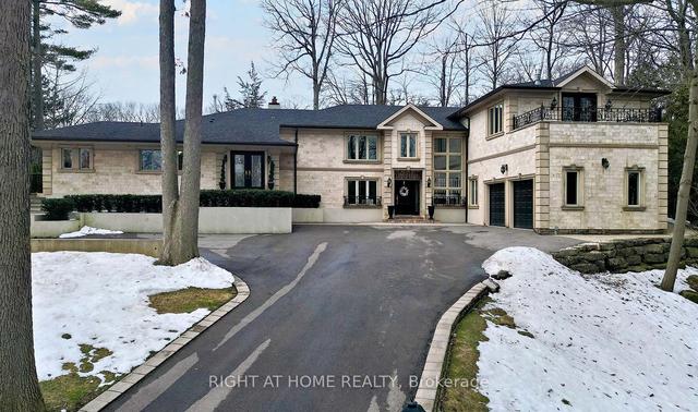 6 Hunthill Crt, House detached with 4 bedrooms, 7 bathrooms and 12 parking in Toronto ON | Image 1