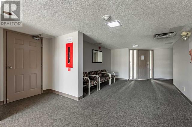 102, - 855 Columbia Boulevard W, Condo with 1 bedrooms, 1 bathrooms and 1 parking in Lethbridge AB | Image 9