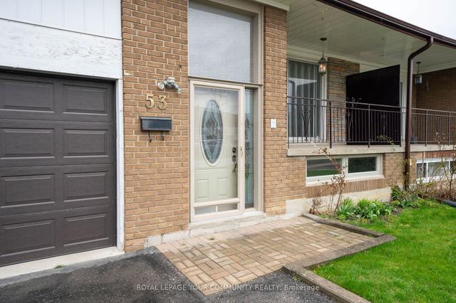 53 Marilyn Pl, House semidetached with 3 bedrooms, 2 bathrooms and 3 parking in Vaughan ON | Image 23