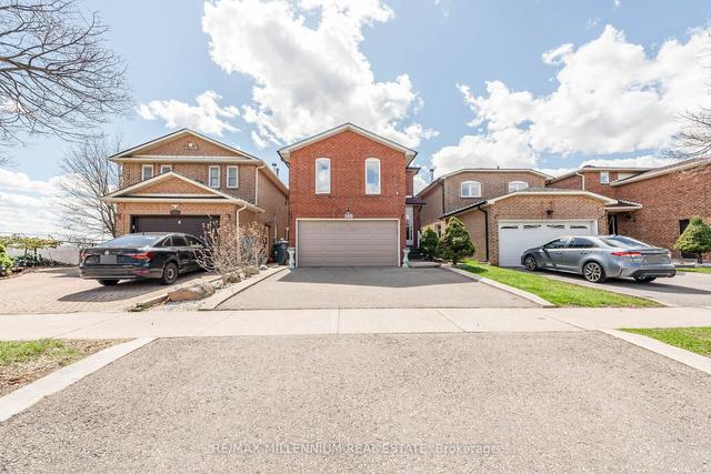 188 Richvale Dr S, House detached with 4 bedrooms, 4 bathrooms and 5 parking in Brampton ON | Image 1