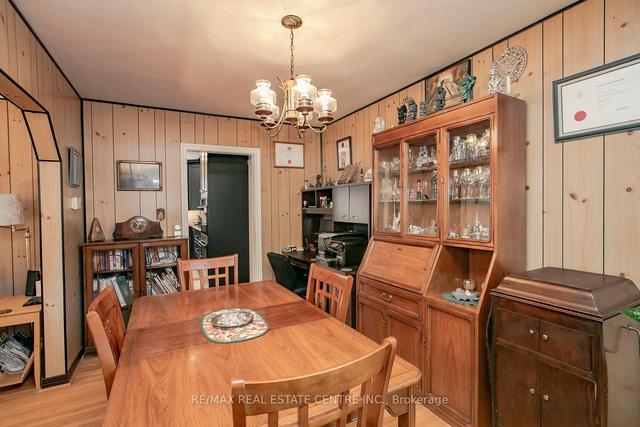 2 Gregory St S, House detached with 2 bedrooms, 2 bathrooms and 5 parking in Brampton ON | Image 7