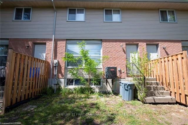 10 - 757 Wharncliffe Rd S, Townhouse with 3 bedrooms, 3 bathrooms and 1 parking in London ON | Image 22