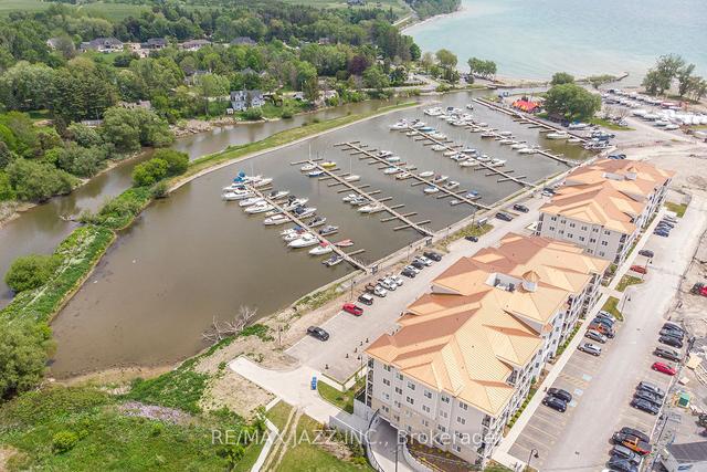 304 - 385 Lakebreeze Dr, Condo with 1 bedrooms, 1 bathrooms and 1 parking in Clarington ON | Image 27
