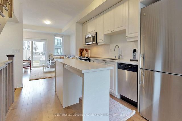 7 Thomas Mulholland Dr, House attached with 3 bedrooms, 3 bathrooms and 1 parking in Toronto ON | Image 35