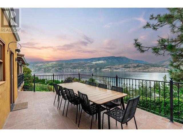 414 Herbert Heights, House detached with 4 bedrooms, 3 bathrooms and 2 parking in Kelowna BC | Image 10