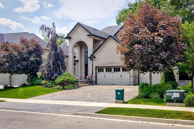 15 Silver Maple Drive, House detached with 4 bedrooms, 3 bathrooms and 6 parking in Hamilton ON | Image 6