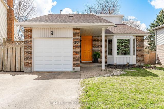 30 Burton Rd, House detached with 3 bedrooms, 2 bathrooms and 3 parking in Guelph ON | Image 1