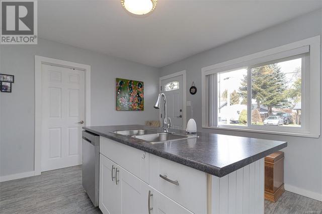 1040 Chaster St, House detached with 2 bedrooms, 1 bathrooms and 3 parking in Duncan BC | Image 15