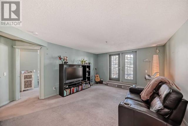 204, - 2212 34 Avenue Sw, Condo with 2 bedrooms, 2 bathrooms and 1 parking in Calgary AB | Image 5