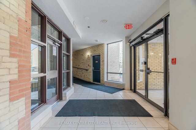 202 - 460 Wellington St, Condo with 2 bedrooms, 2 bathrooms and 1 parking in London ON | Image 28