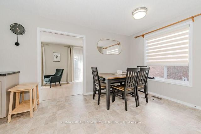 68 Southcreek Tr, House detached with 3 bedrooms, 4 bathrooms and 3 parking in Guelph ON | Image 14