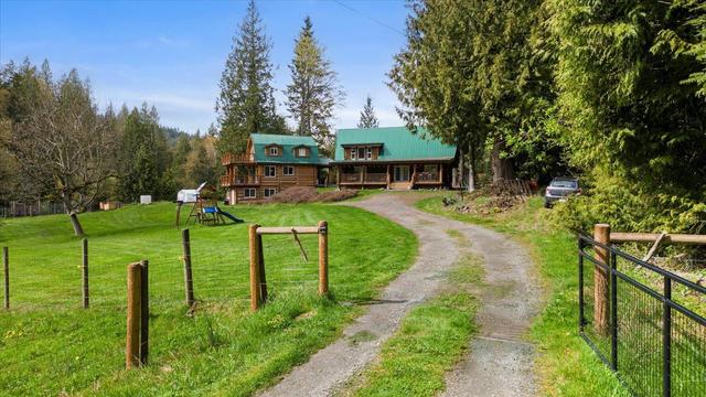 48195 Sherlaw Road, House detached with 5 bedrooms, 4 bathrooms and null parking in Chilliwack BC | Image 39
