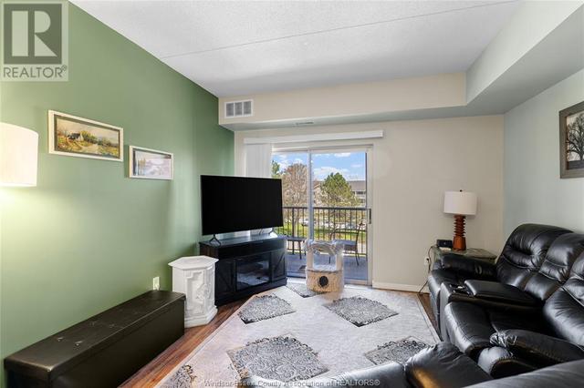 302 - 3795 Southwinds, Condo with 2 bedrooms, 1 bathrooms and null parking in Windsor ON | Image 6